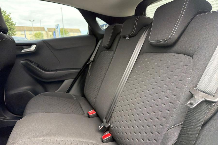 Ford PUMA Photo autoimg-a7cd77b2150737f8a985f9dd07421e0bf3989b6a.jpg