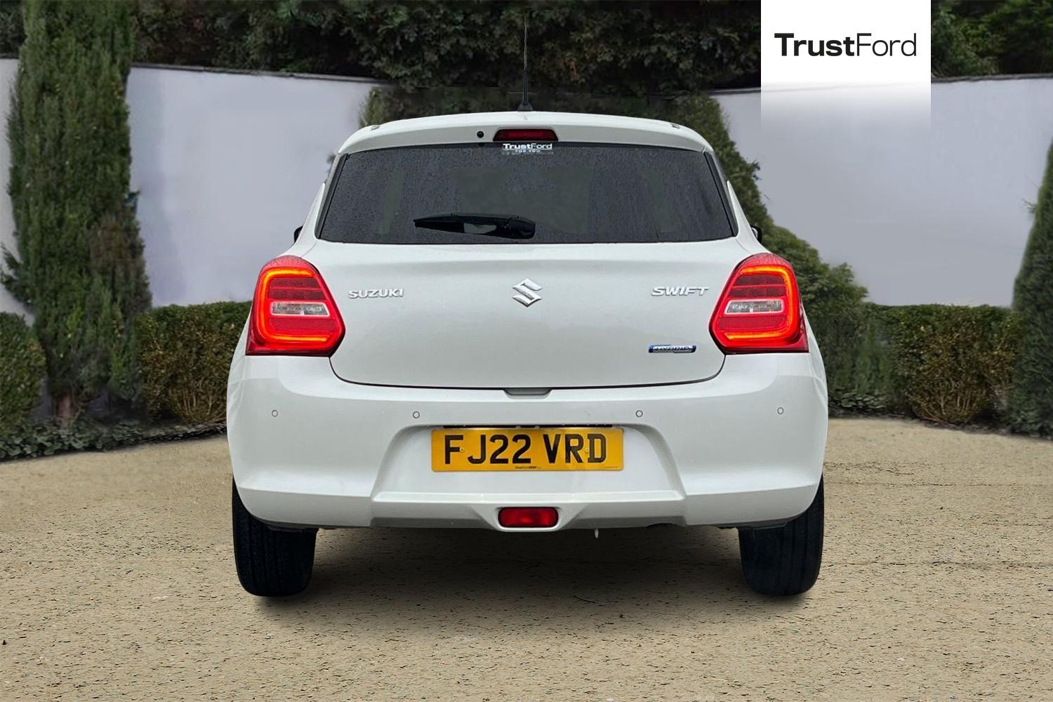 Suzuki SWIFT Photo 6