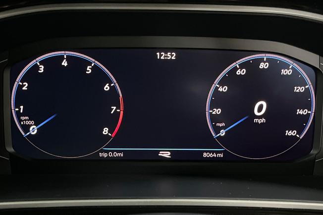 VOLKSWAGEN T-Roc Photo 15