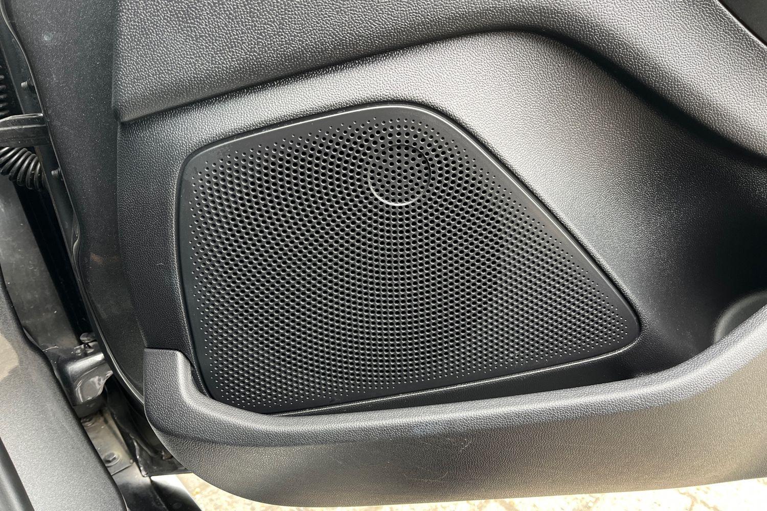 Ford Fiesta Photo 34