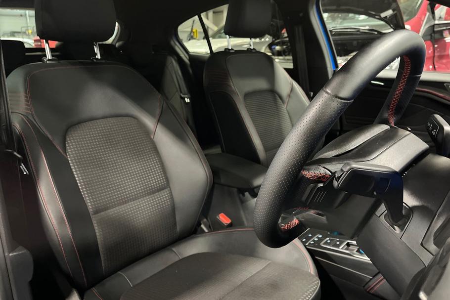 Used Ford Focus 17
