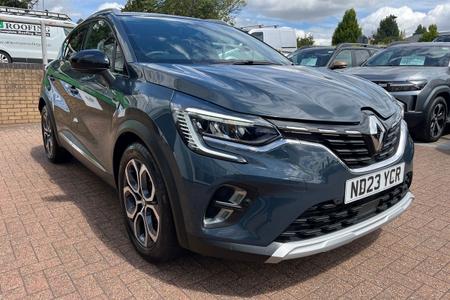 2023 RENAULT CAPTUR HATCHBACK TECHNO 15,584 MILES AUTOMATIC 2023 ND23YCR ONLY 14,995 FINANCE 240.46 RENAULT... photo