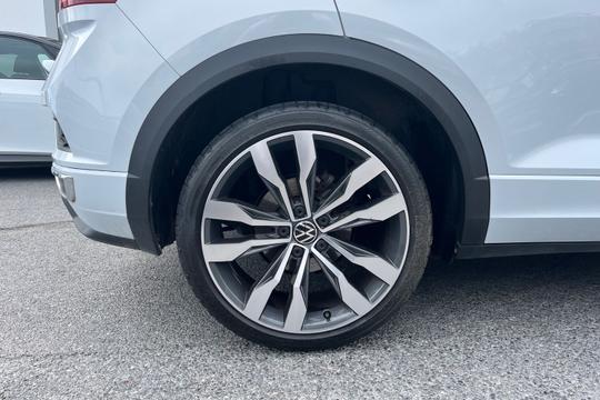 Volkswagen T-ROC R-LINE Photo autoimg-a7d69dc76554860d07543e15ccf8234ad67cdc9b.jpg