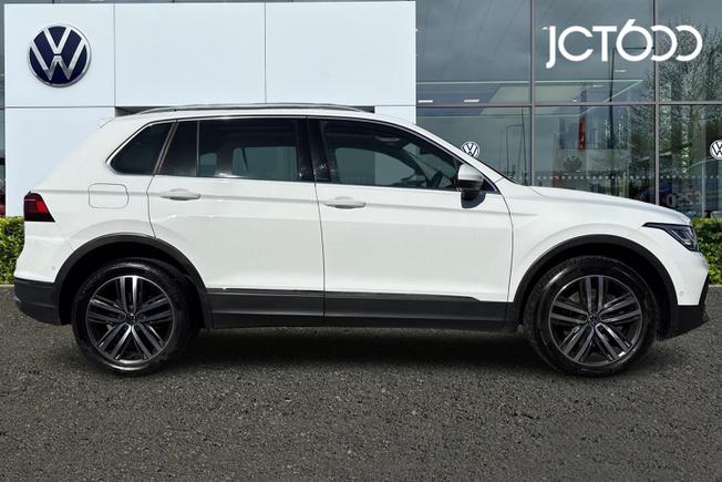 VOLKSWAGEN Tiguan Photo 4