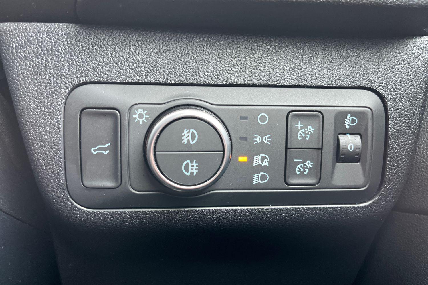 Ford KUGA Photo 29