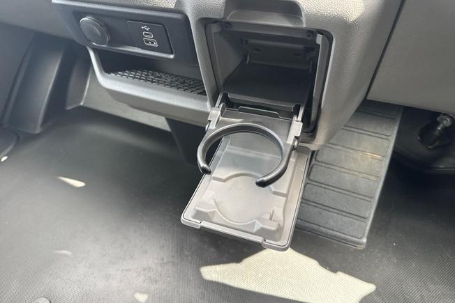 VOLKSWAGEN Transporter Photo 48