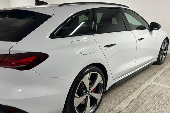 AUDI A5 Avant Photo 37