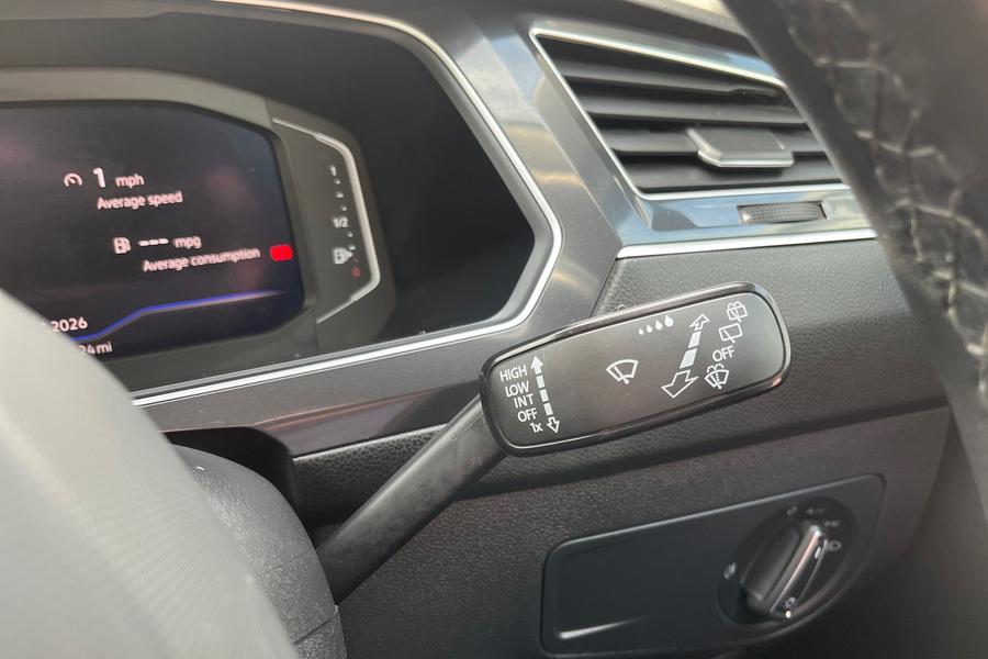 Volkswagen TIGUAN ALLSPACE Photo autoimg-a7e07860ba46a139a61c362a6eb41ef76f50362f.jpg