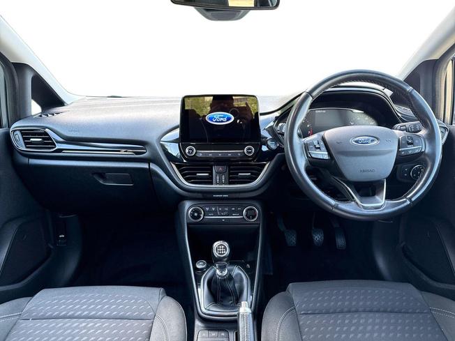 FORD Fiesta Photo 10