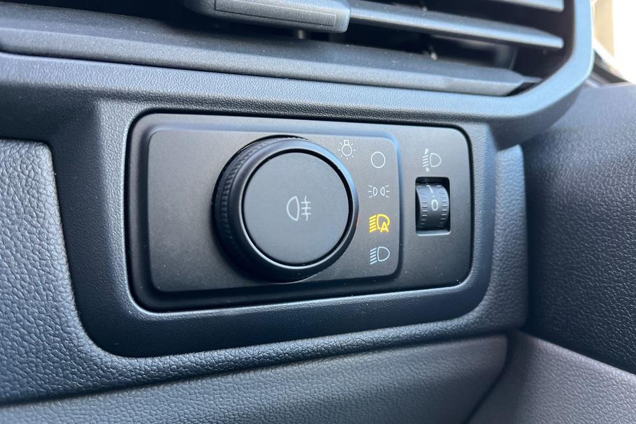 Used FORD TRANSIT CUSTOM SD75OKW 33