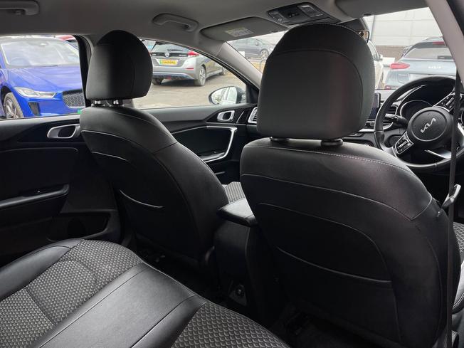 Kia Xceed Photo 30