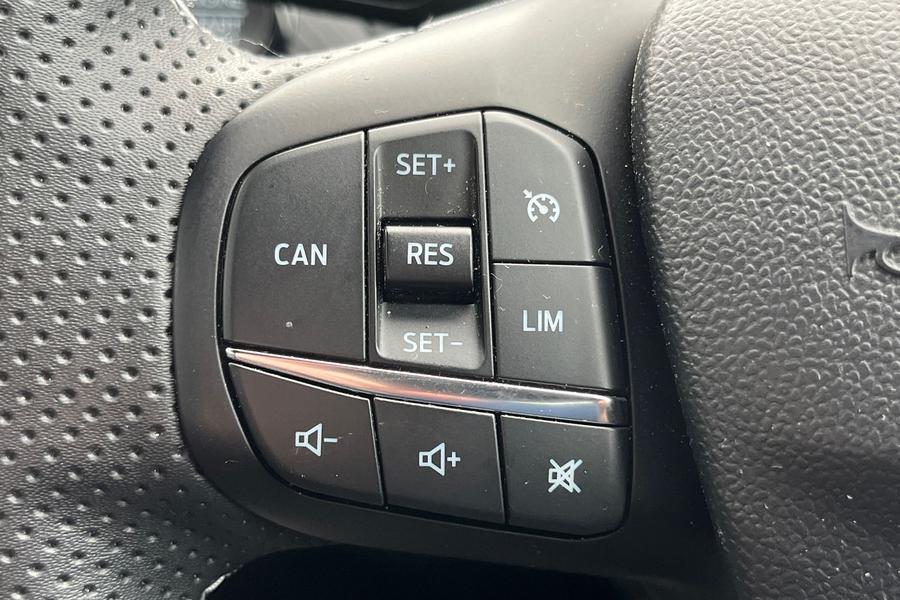 Ford PUMA Photo autoimg-a7ec9b75700b6ddc7c69c1fcc3ef833b93218b0b.jpg