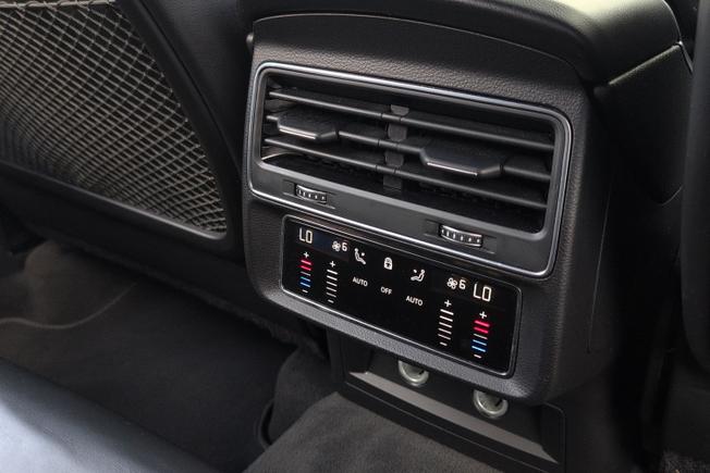 Audi Q7 Photo 40