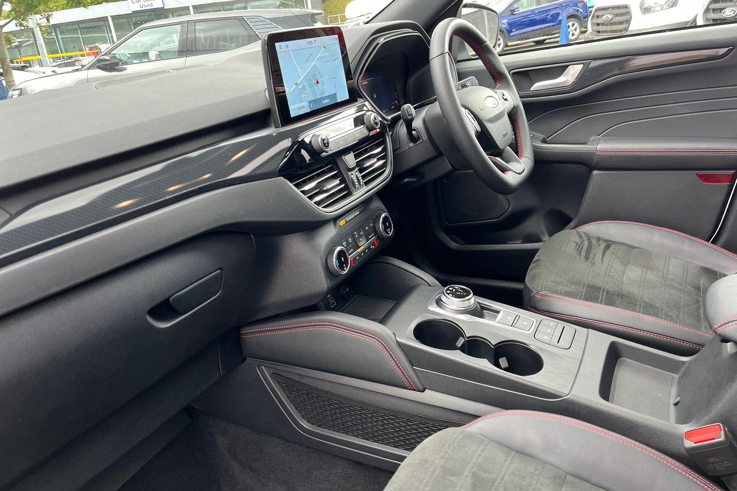 Ford Kuga Photo 17