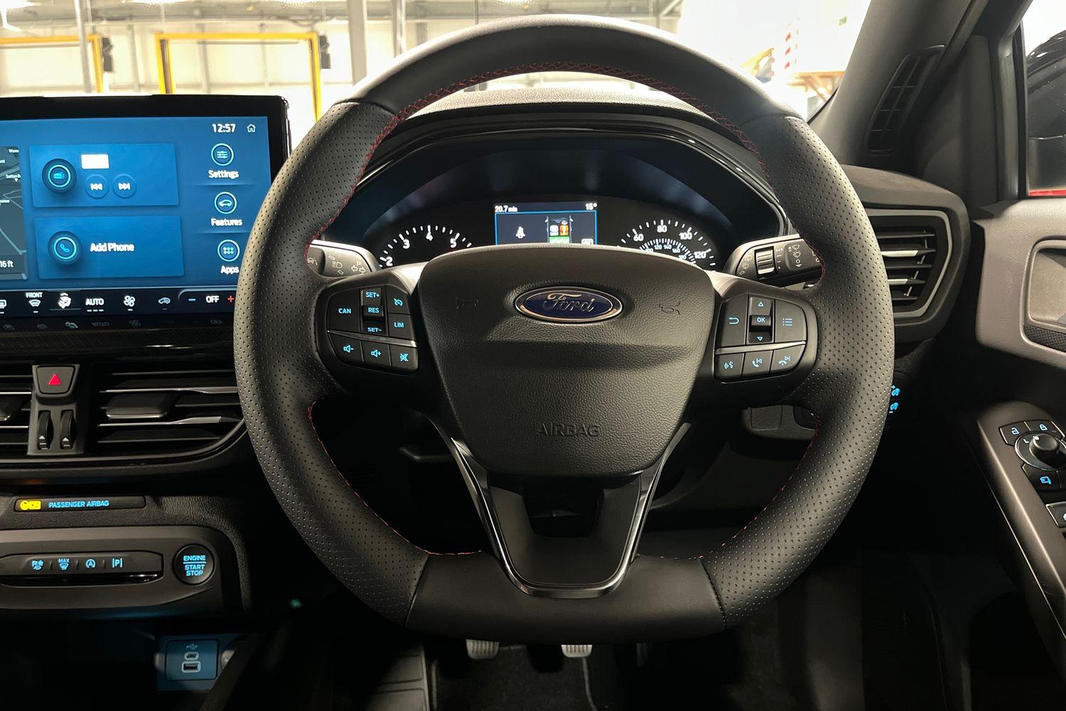 Ford Focus Photo 11