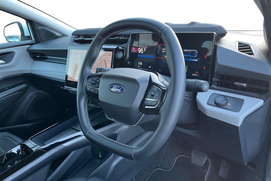 Used Ford Puma Gen-E SH25LXO 9