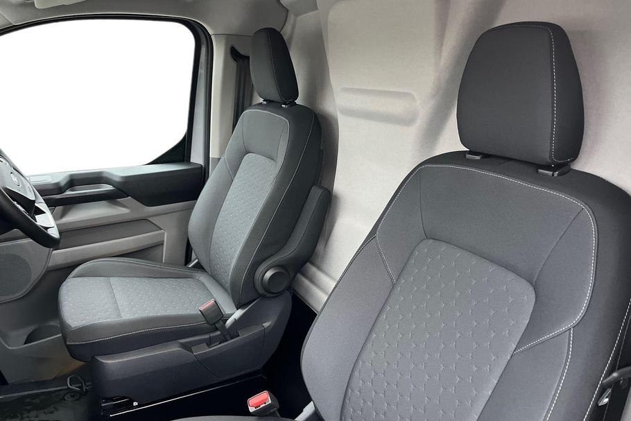 Used Ford TRANSIT CUSTOM YO25URE 10