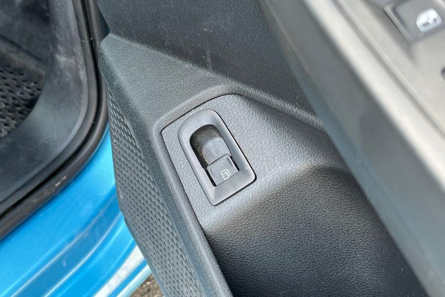 Ford TRANSIT CONNECT Photo autoimg-a7f4f07aca6f577c4b171f30b07822973abe9d49.jpg