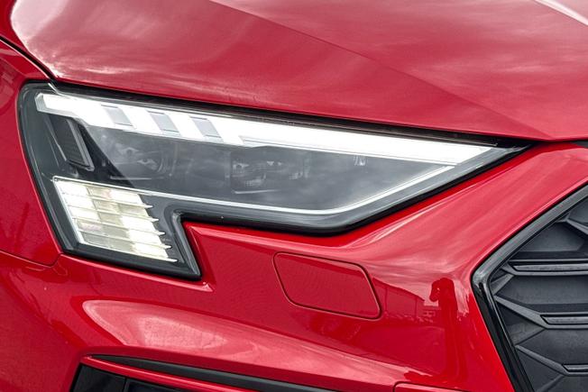 AUDI S3 Photo 19
