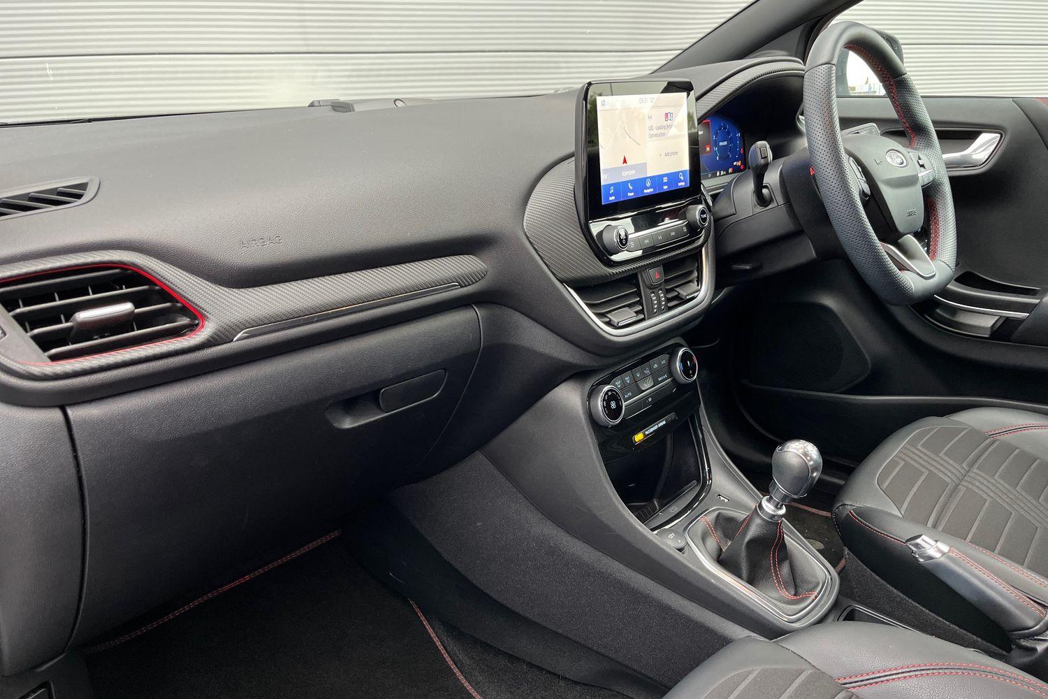 Ford PUMA Photo 17