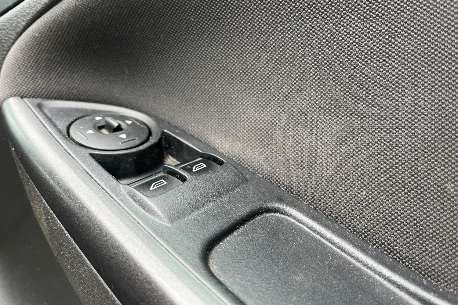 Ford FOCUS Photo 15