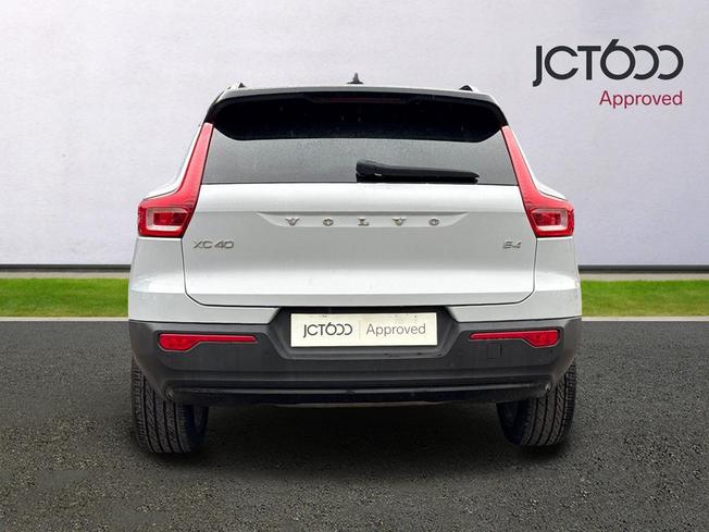 VOLVO Xc40 Photo 7