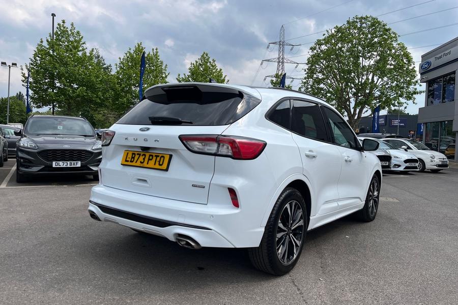 Ford KUGA Photo autoimg-a7ff37452bee5716223384532c63d4aae0e14469.jpg