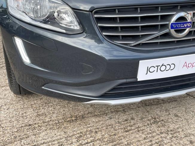 VOLVO XC60 Photo 22