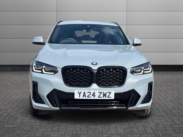 BMW X4 Photo autoimg-a80516a7c8d22a151083f4d3dd7abc5cdf6890fe.jpg