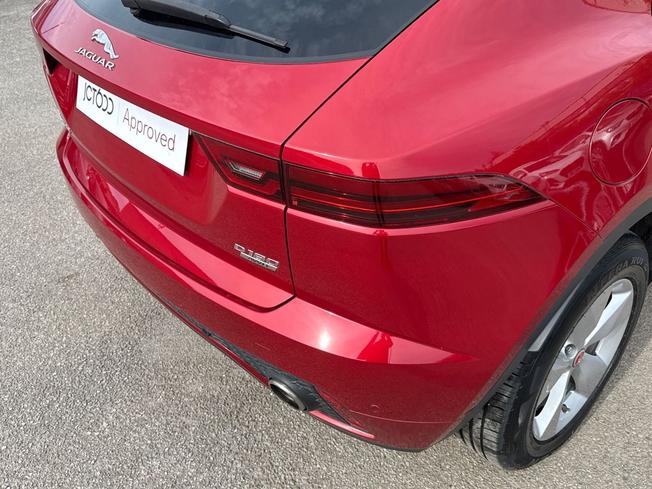 JAGUAR E-Pace Photo 23