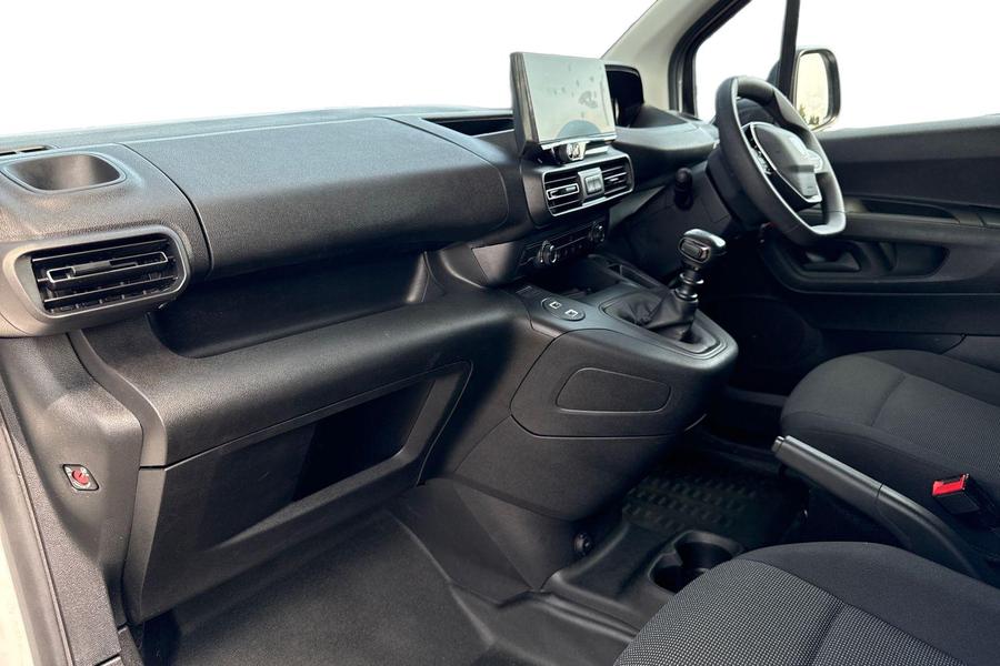 Peugeot PARTNER Photo autoimg-a809455be8c93252ddc61a29c257e1d6737d249b.jpg
