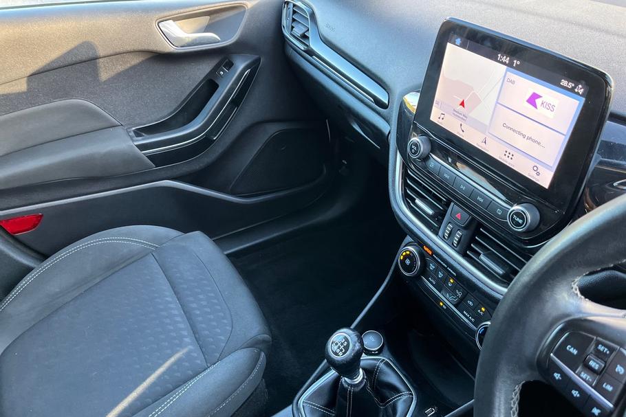 Used Ford FIESTA FL19VUX 31