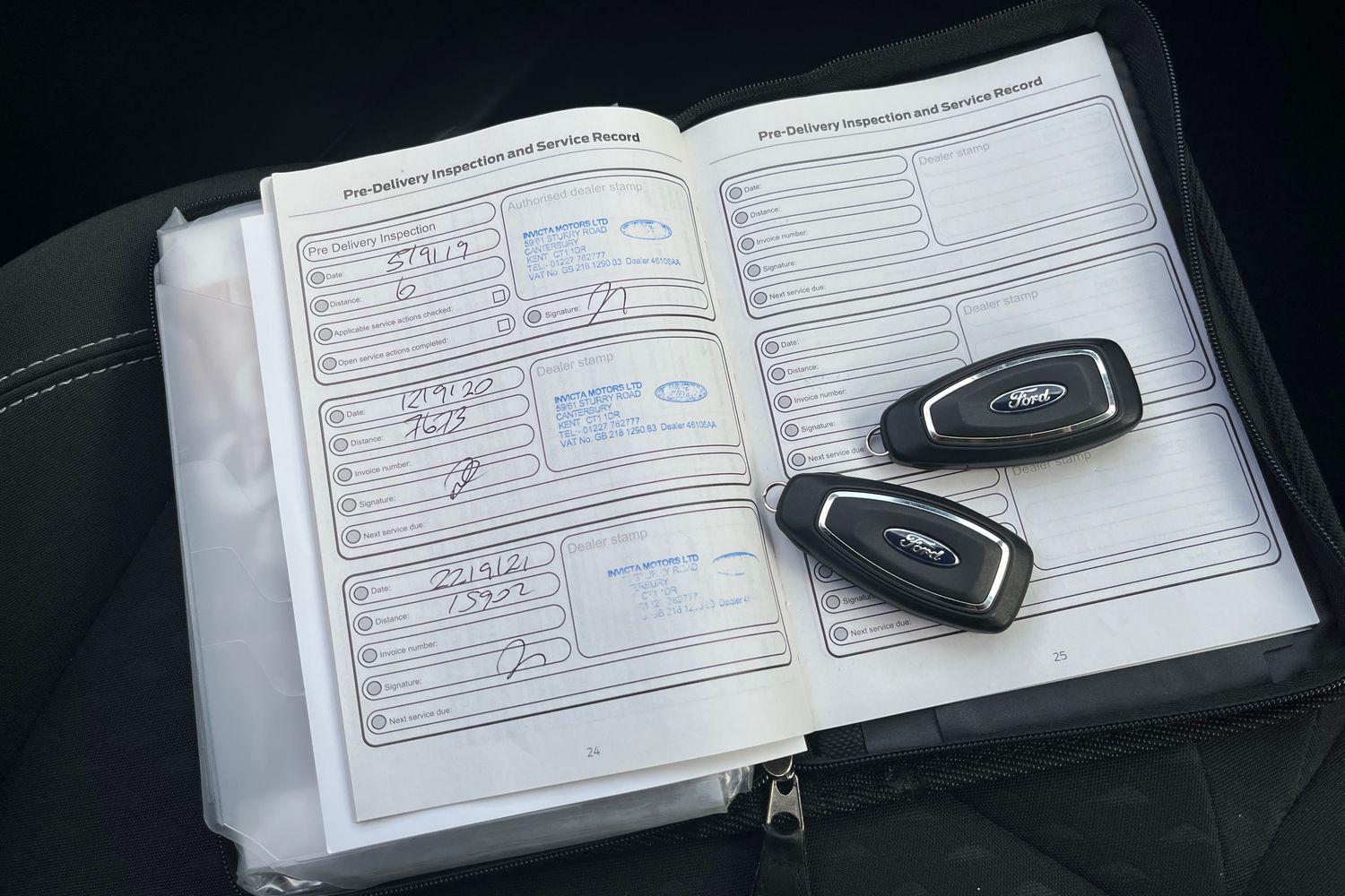 Ford Fiesta Photo 21