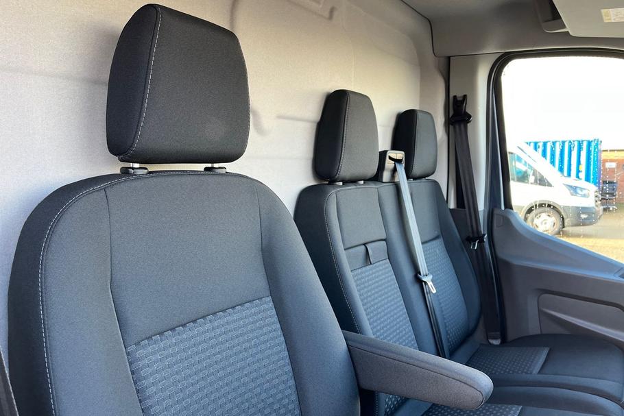 Used Ford TRANSIT WO25UNN 21