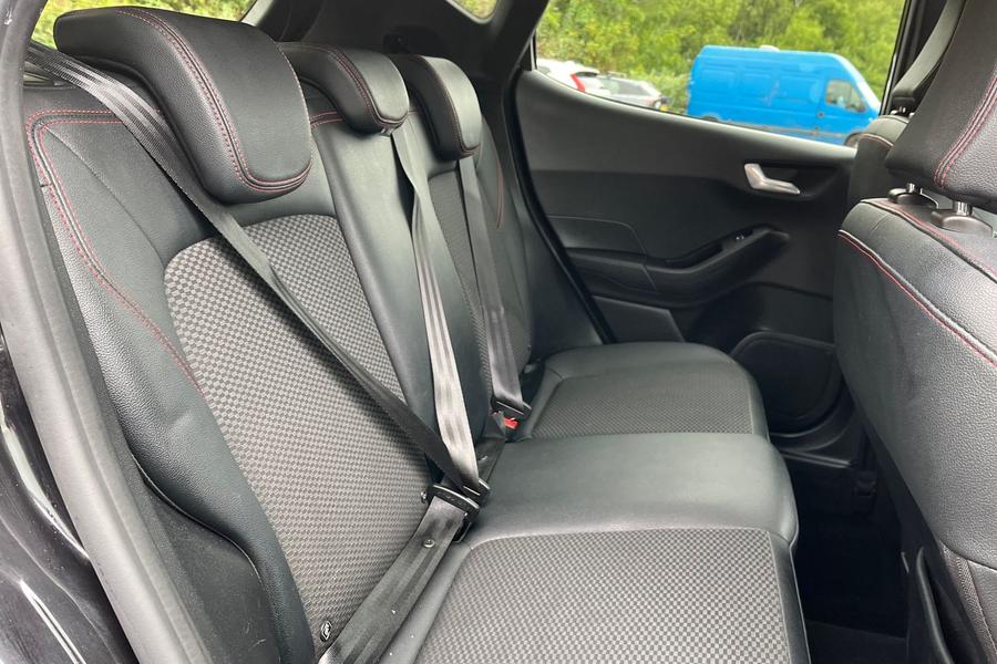Ford Fiesta Photo autoimg-a812efdd05e0ef50f9603fffd582444e05c07b0c.jpg
