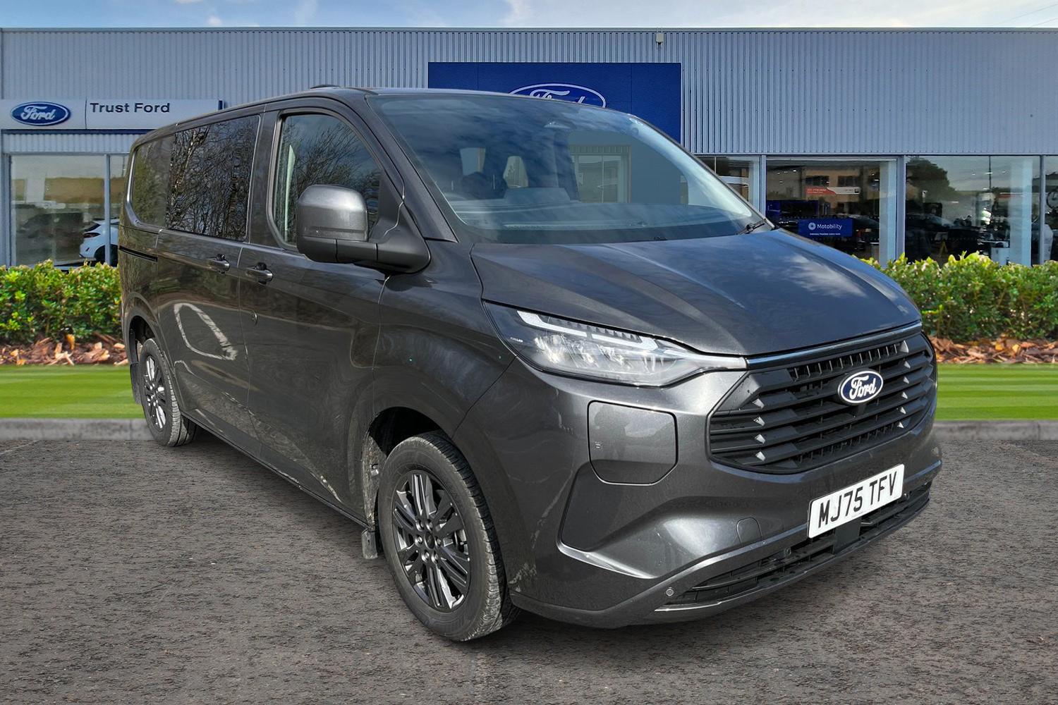 Ford TRANSIT CUSTOM Photo 0