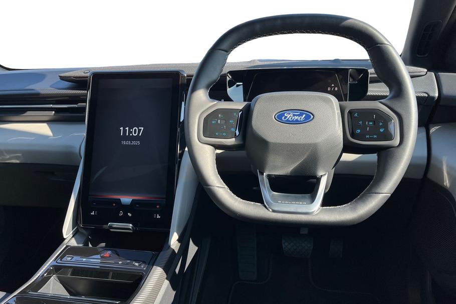 Used Ford EXPLORER 11