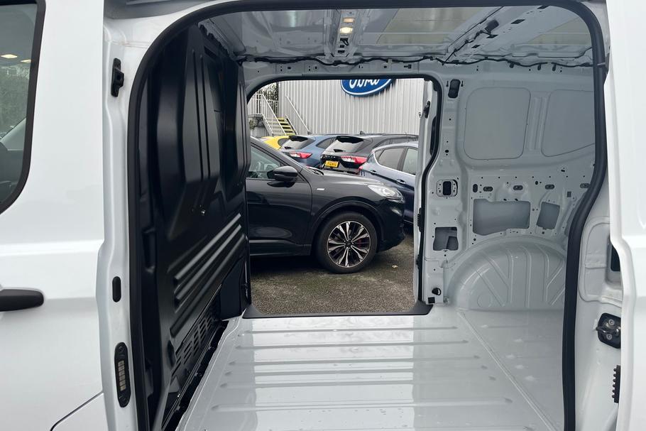 Used Ford E-TRANSIT CUSTOM 18