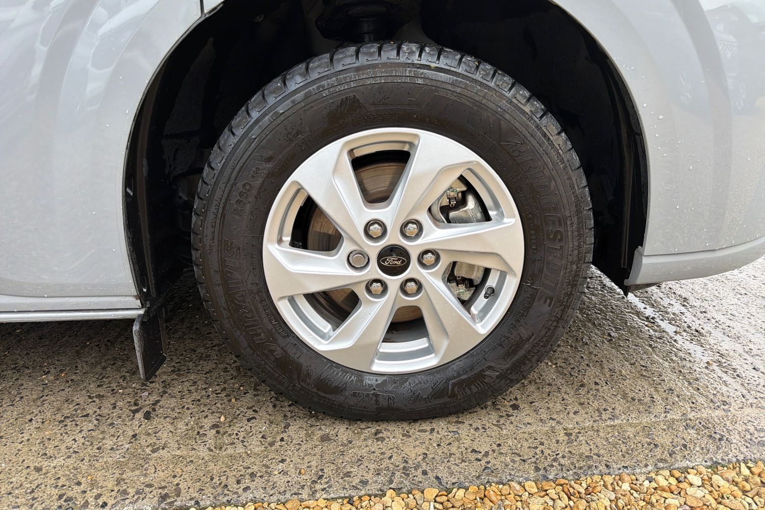 Ford E-TRANSIT CUSTOM Photo 14