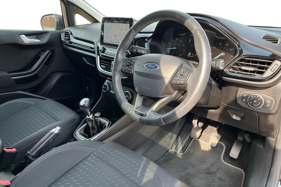 Ford Fiesta Photo autoimg-a818992bff2295dbc9a75cf2083e70c3cb1ce002.jpg