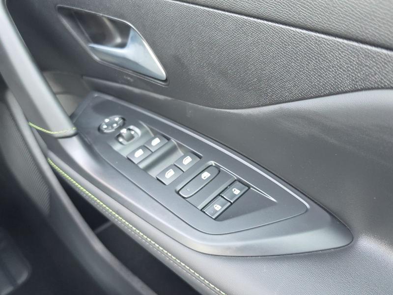 Used Peugeot 408 KM25VJG 24