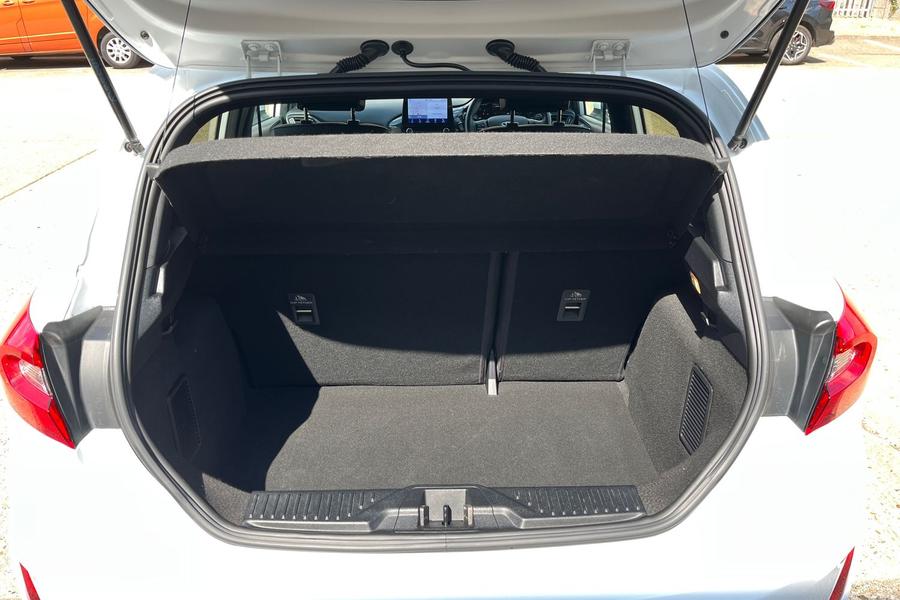 Ford Fiesta Photo autoimg-a81aa28d37b33cbb69af4f8d2d0a2cd3459bdd57.jpg