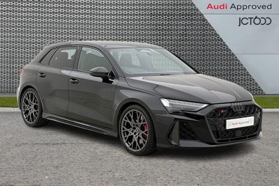 2025 AUDI RS3 2.5 TFSI Carbon Black Sportback 5dr Petrol S Tronic quattro Euro 6 (s/s) (400 ps) at JCT600