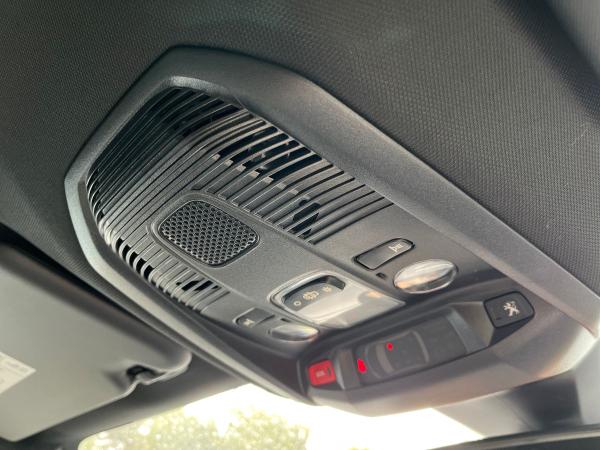 Peugeot 5008 Photo autoimg-a8206b87eda2488437bdc3bc1886f8e3f739b579.jpg