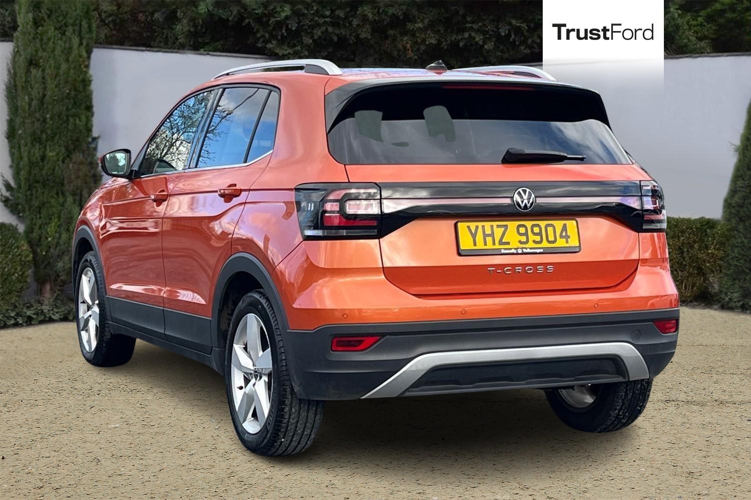 Volkswagen T-CROSS Photo 1