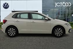 VOLKSWAGEN Polo Photo 4