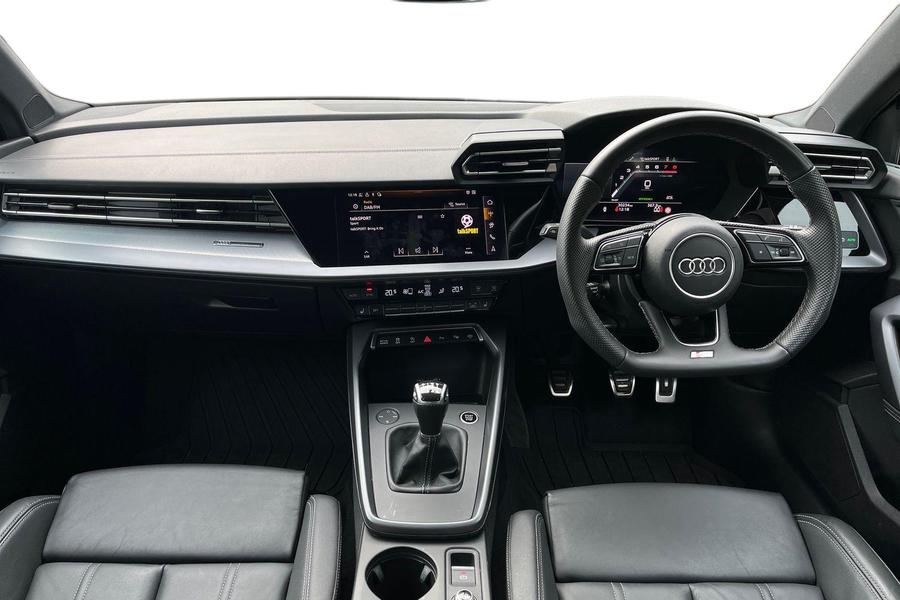 Audi A3 Photo autoimg-a82317cbda7d5a2bbe93035f4aff6f81e5b8a0b6.jpg