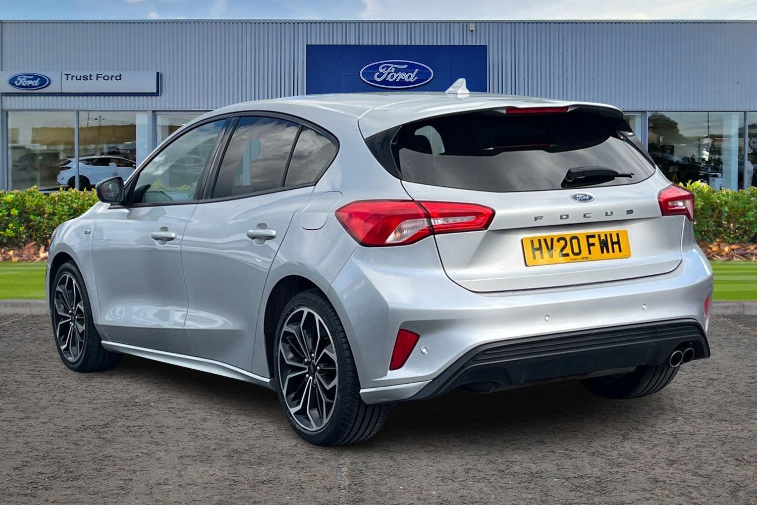 Ford FOCUS Photo 1