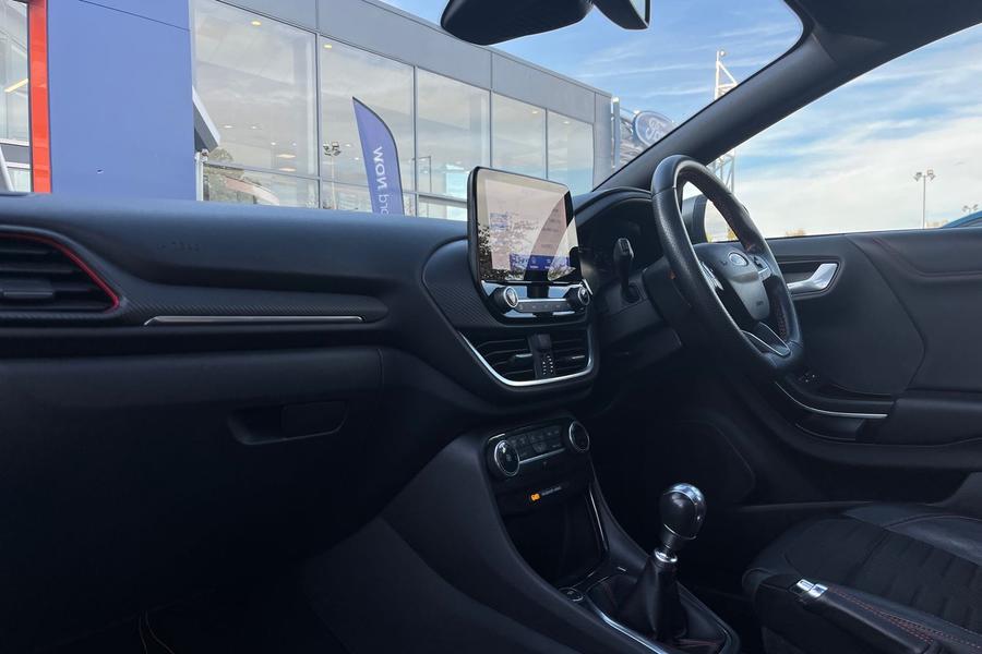 Ford PUMA Photo autoimg-a827a08d84539e34d887f6b584c17f3398aa7e31.jpg