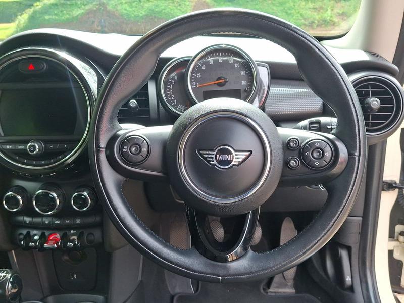 Used MINI Hatch SC18FSK 12